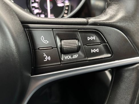 Used 2017 Alfa Romeo Giulia Ti w/ TI Lusso Light Wood Package image 16