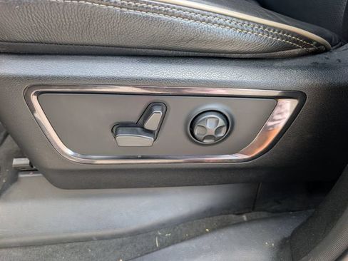 Used 2022 RAM 1500 Limited w/ Body Color Bumper Group AWD/4WD image 15