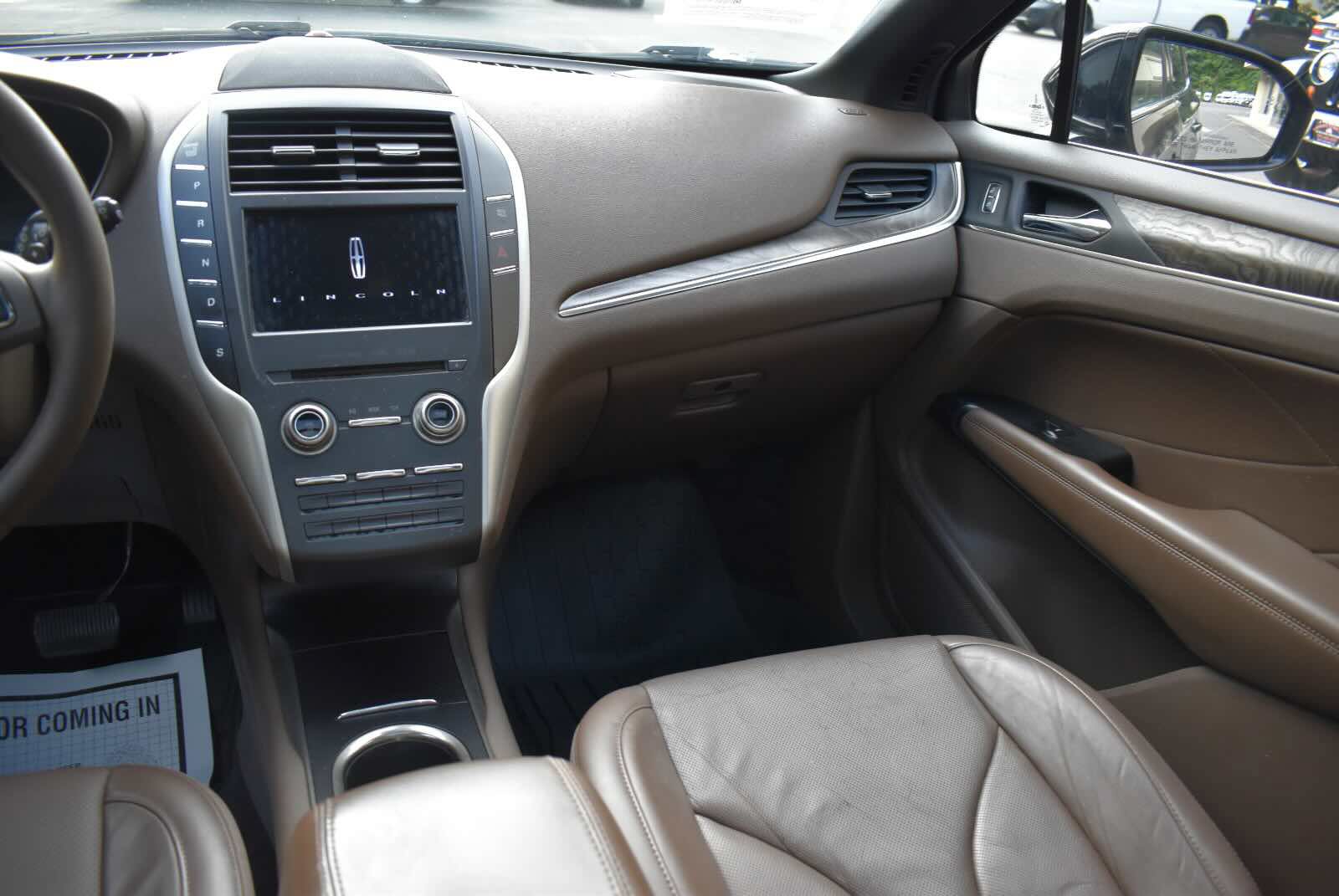 Used 2017 Lincoln MKC Reserve w/ Lincoln MKC Climate Package AWD/4WD image 15