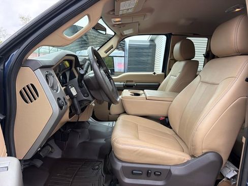 Used 2016 Ford F350 Lariat w/ Lariat Interior Package AWD/4WD image 11