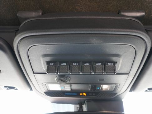 Used 2022 Ford Bronco Outer Banks image 19