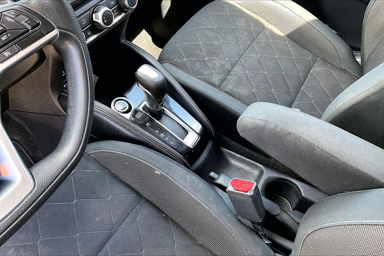 Used 2019 Nissan Kicks S FWD image 17