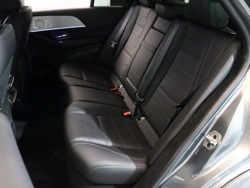 Used 2024 Mercedes-Benz GLE 350 4MATIC w/ AMG Line Exterior image 16