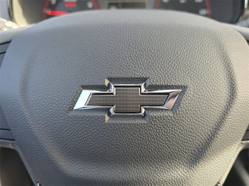 New 2026 Chevrolet Trax RS w/ Sunroof Package image 29