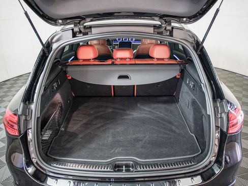 Certified 2023 Mercedes-Benz GLC 300 image 8