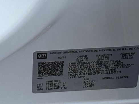Used 2025 Chevrolet Equinox LT FWD image 27