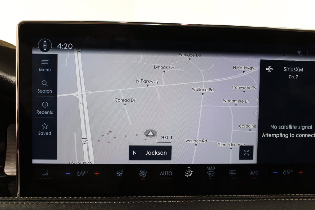 Used 2023 Lincoln Corsair AWD w/ Equipment Group 101A image 35