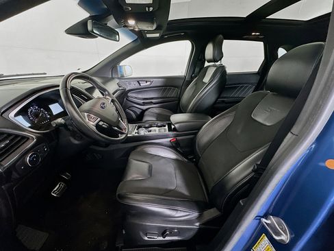 Used 2019 Ford Edge ST w/ Equipment Group 401A image 13