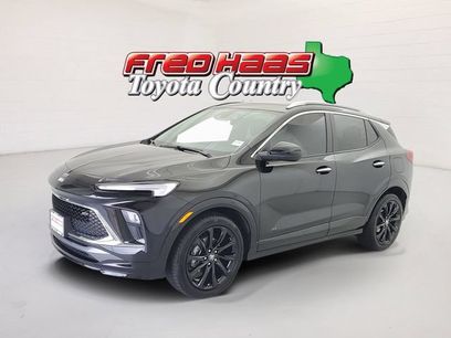 Used 2025 Buick Encore GX Sport Touring w/ Experience Buick Package