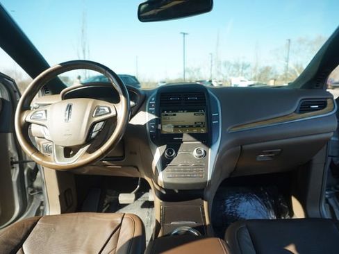 Used 2016 Lincoln MKC Reserve image 26