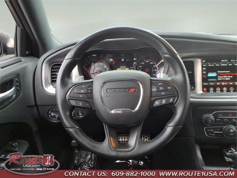 Used 2017 Dodge Charger R/T RWD image 24