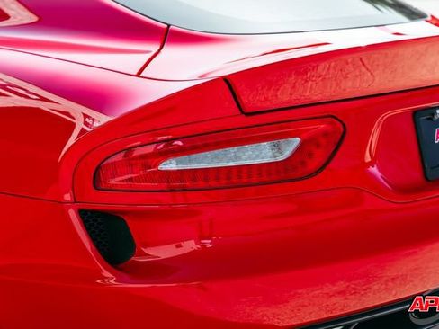 Used 2014 SRT Viper SRT-10 w/ Grand Touring Package RWD image 50