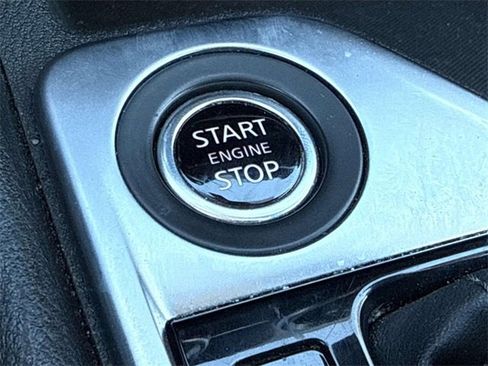 Certified 2023 Nissan Sentra SV image 16