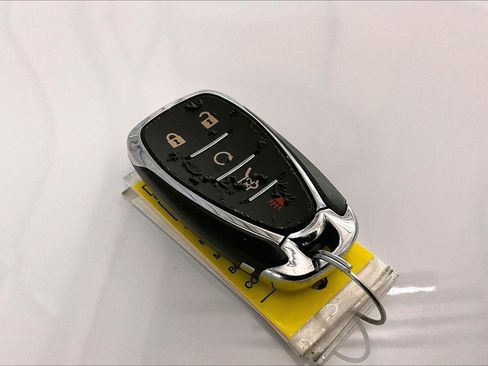 Used 2021 Chevrolet Traverse Premier w/ Redline Edition image 10