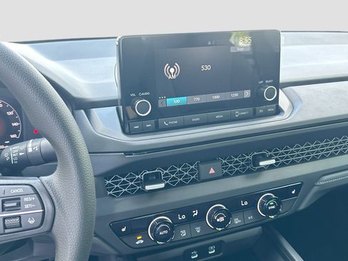 New 2025 Honda Accord SE image 10