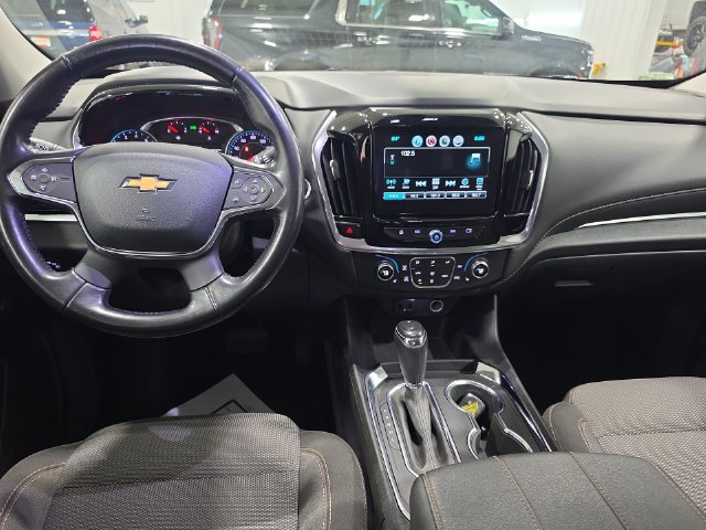Used 2019 Chevrolet Traverse LT FWD image 9