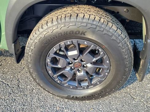 Used 2022 Nissan Frontier PRO-4X w/ Pro-4X Premium Package AWD/4WD image 6