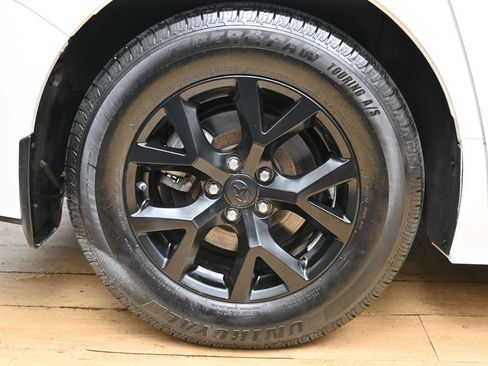Used 2021 Toyota Sienna LE FWD image 36