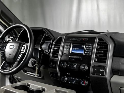 Used 2019 Ford F550 4x4 SuperCab Super Duty image 22