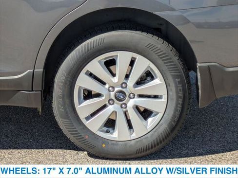 Used 2018 Subaru Outback 2.5i Premium image 11