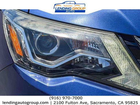Used 2019 Nissan Pathfinder SL FWD image 7