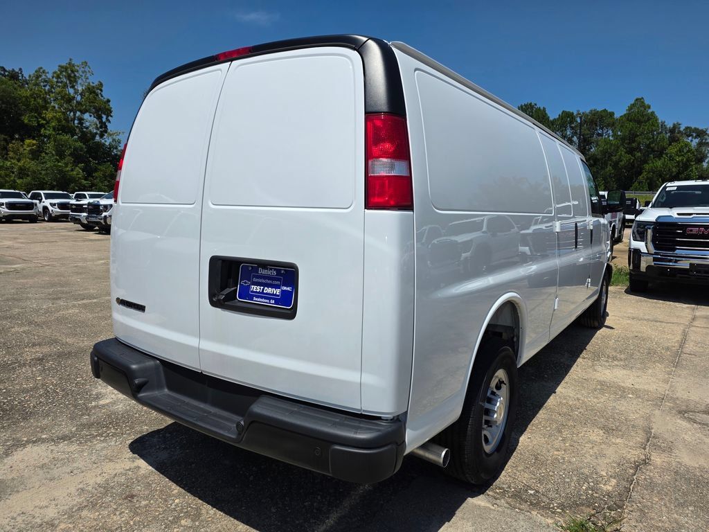 New 2025 Chevrolet Express 3500 Extended w/ Driver Convenience Package RWD image 5