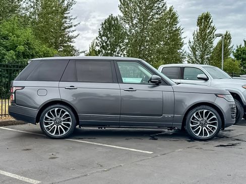 Used 2018 Land Rover Range Rover Long Wheelbase Supercharged AWD/4WD image 2