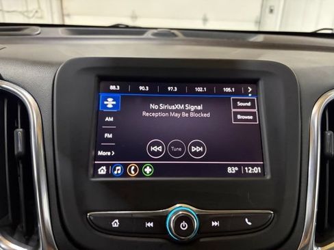 Used 2022 Chevrolet Equinox LS w/ LS Convenience Package FWD image 28