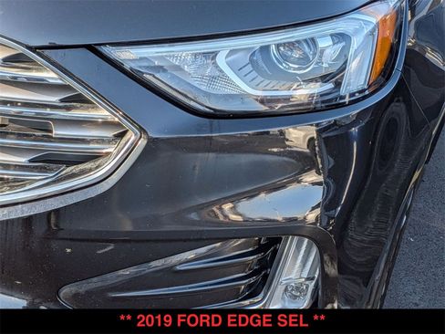 Used 2019 Ford Edge SEL w/ Equipment Group 201A image 18