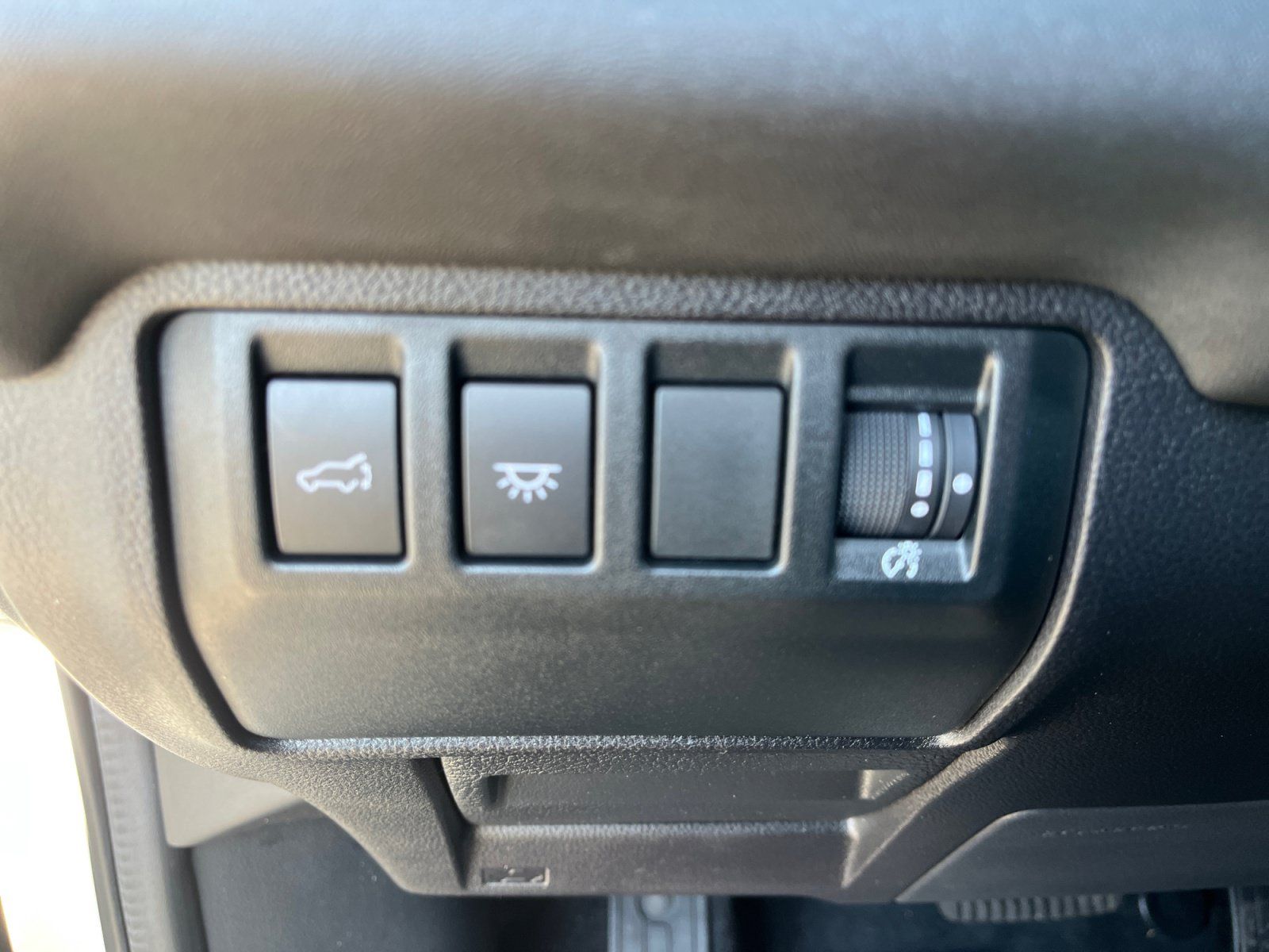Used 2025 Subaru Ascent Limited AWD/4WD image 12