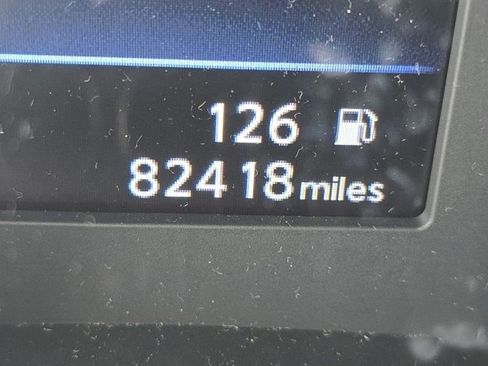 Used 2019 Nissan Rogue SV image 19