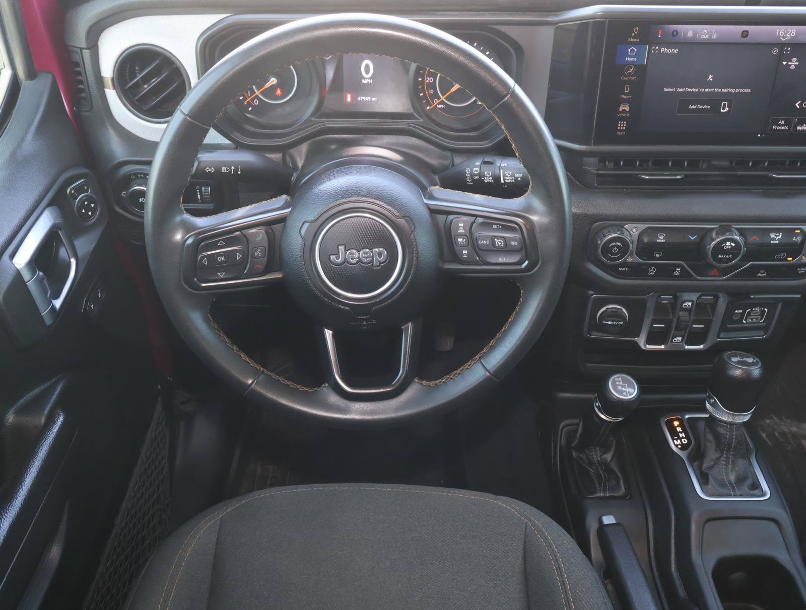 Used 2024 Jeep Wrangler Unlimited Sport AWD/4WD image 11