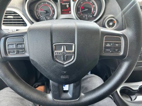 Used 2019 Dodge Journey SE FWD image 20