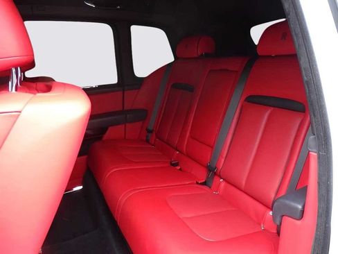 Certified 2021 Rolls-Royce Cullinan AWD/4WD image 17