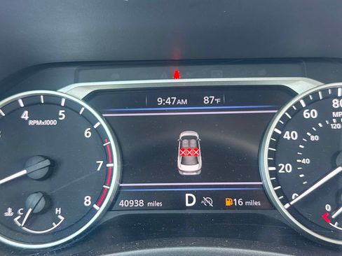 Certified 2025 Nissan Sentra SV FWD image 42