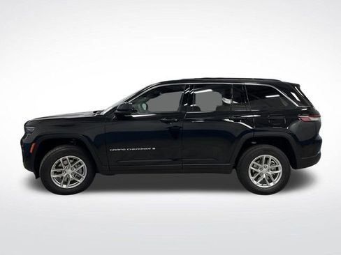 New 2025 Jeep Grand Cherokee Laredo X w/ Trailer Tow Package image 11