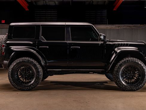 Used 2024 Ford Bronco Raptor w/ Interior Carbon Fiber Pack 6 AWD/4WD image 11