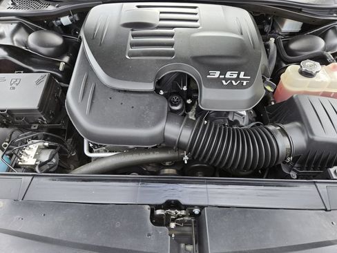Used 2022 Dodge Challenger GT AWD/4WD image 30