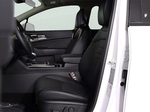 Used 2024 Kia Sportage SX image 14