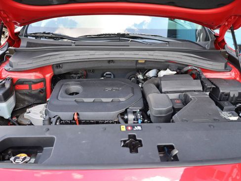 Used 2020 Hyundai Santa Fe SE image 14