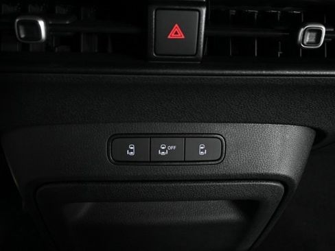 New 2025 Volkswagen ID. Buzz Pro S image 29