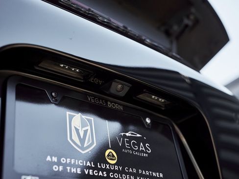 Used 2019 Porsche 911 Targa 4 GTS image 13