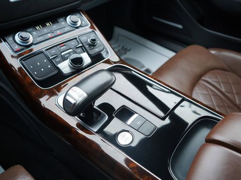 Used 2016 Audi A8 L 4.0T w/ Driver Assistance Package image 43