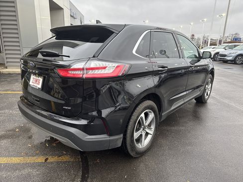 Used 2024 Ford Edge SEL w/ Convenience Package image 7