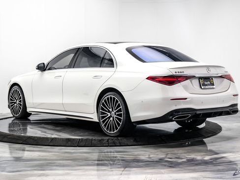 Used 2022 Mercedes-Benz S 580 4MATIC Sedan image 10
