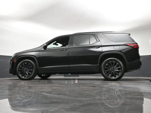 Used 2023 Chevrolet Traverse RS w/ LPO, Floor Liner Package AWD/4WD image 25