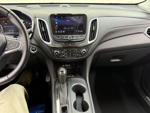 Used 2021 Chevrolet Equinox Premier AWD/4WD image 24