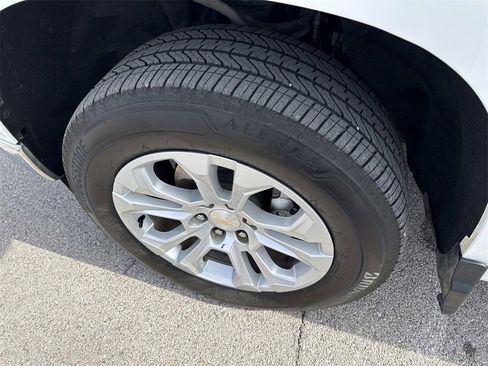 Used 2023 Chevrolet Silverado 1500 LTZ w/ LTZ Premium Package image 32