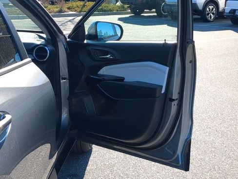 New 2026 Chevrolet Trax LT w/ Driver Confidence Package image 40