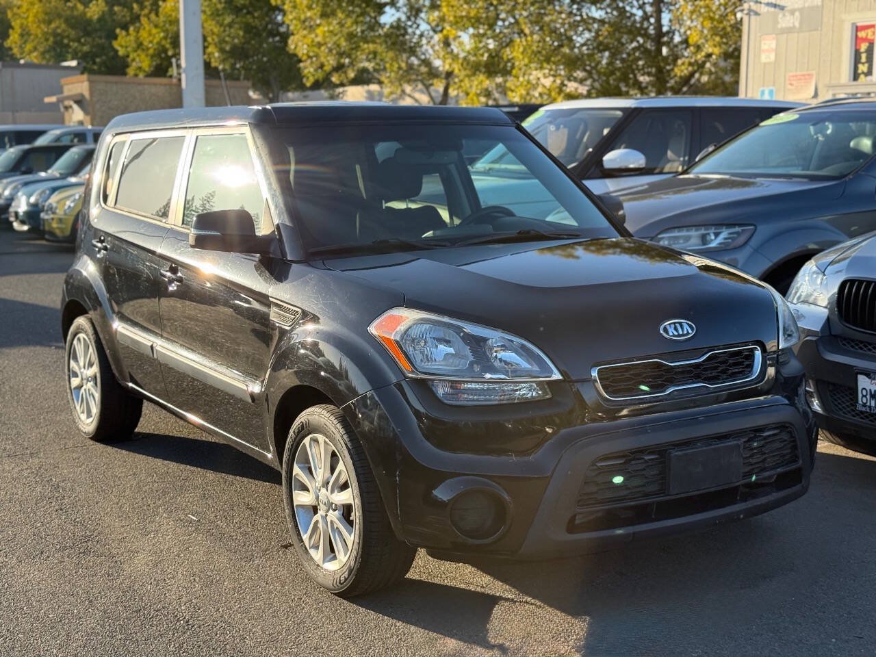 Used 2012 Kia Soul + FWD image 5